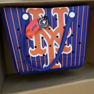 Foco NY Mets Pinstripe Tailgate Tote Bag - NEW W/tags